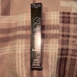 Fierce Flicks precision tip liquid liner